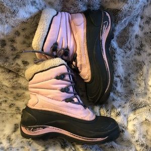 Columbia Winter Boots Size 6